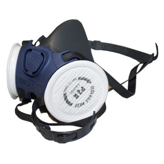 Respirator MOLDEX 7002 with filters for aerosolization